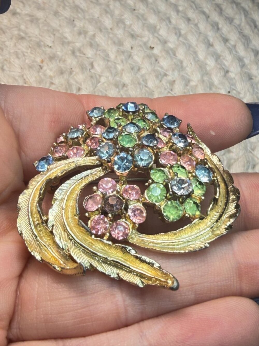 Vintage Rhinestone Brooch | Pastel Floral Swirl | Pink Blue Green Crystal Pin - Picture 4 of 8